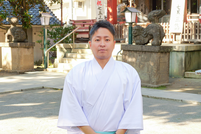 365日毎朝ラジオ体操をする神社！？　下町に根付く千住本氷川神社にてランパンプスが合格祈願！